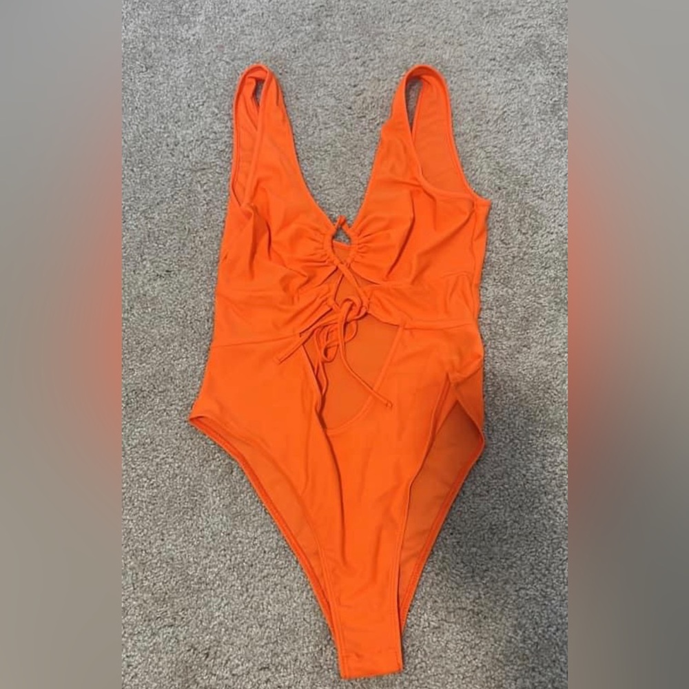 Body suit size small